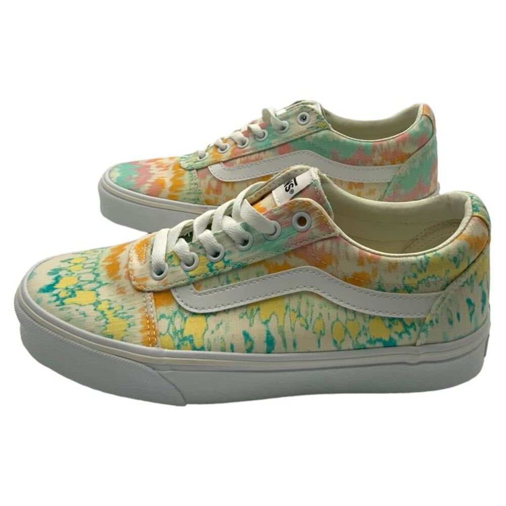 Vans Green and White Sneakers Classic Style - Picture 3 of 10